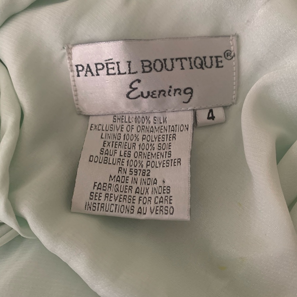 COPY - Beautiful boutique and one of a kind, teal sequined, slight mermaid bodi… - Picture 10 of 11